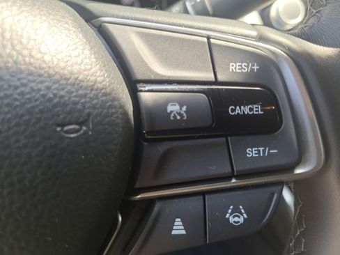Used 2022 Honda Accord Sport image 27