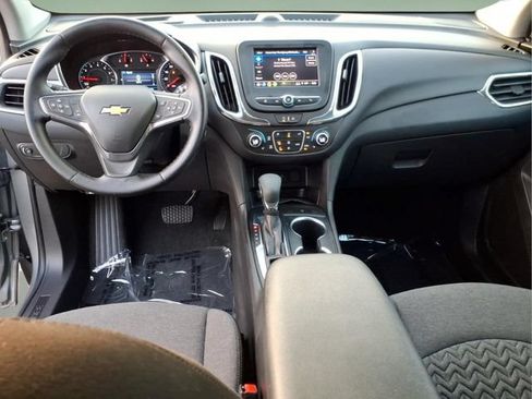 Used 2024 Chevrolet Equinox LT FWD image 13