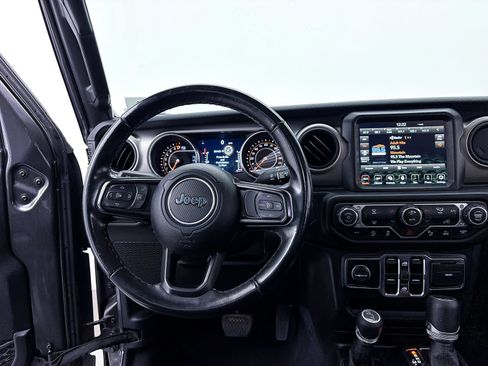 Used 2021 Jeep Gladiator Sport AWD/4WD image 5