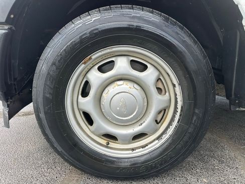 Used 2018 Ford F150 XL w/ Equipment Group 101A Mid image 24