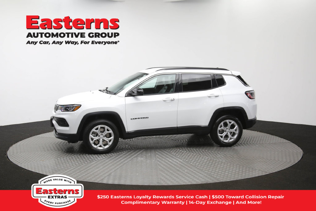 Used 2024 Jeep Compass Latitude AWD/4WD image 58