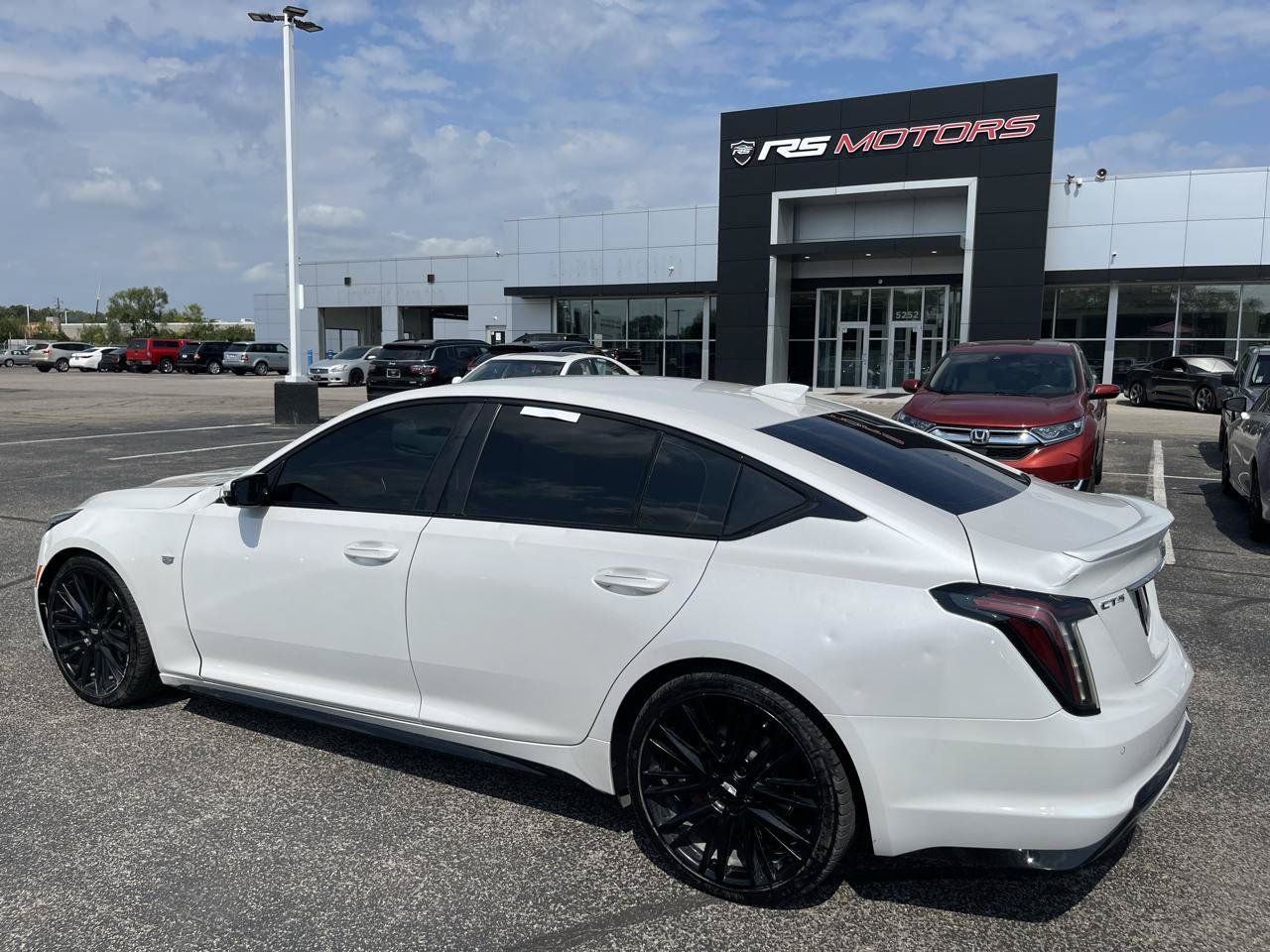 Used 2021 Cadillac CT5 Sport RWD image 3
