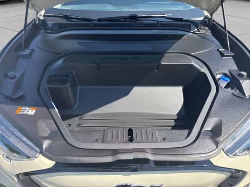 Used 2026 Ford Mustang Mach-E Premium w/ Technology Package AWD/4WD image 32