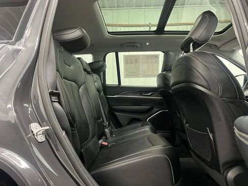 Used 2022 Jeep Grand Cherokee Limited 4xe AWD/4WD image 20