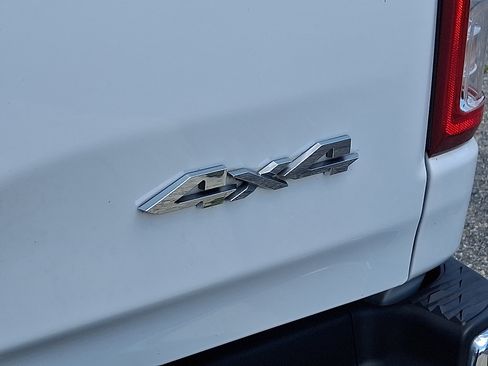 Used 2020 RAM 1500 Big Horn AWD/4WD image 29