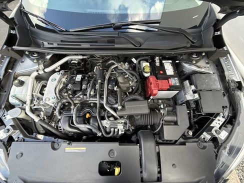 Used 2020 Nissan Sentra SV FWD image 11