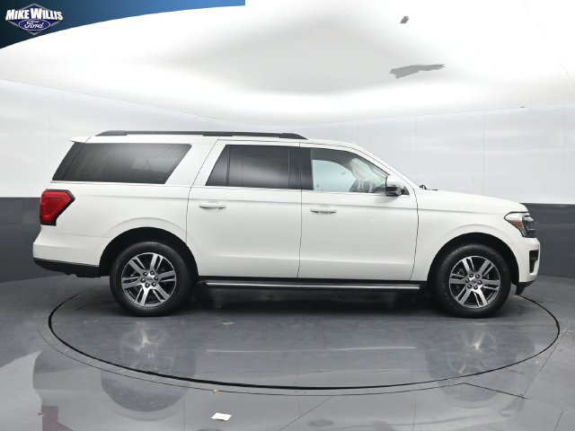 Certified 2023 Ford Expedition Max XLT RWD image 8