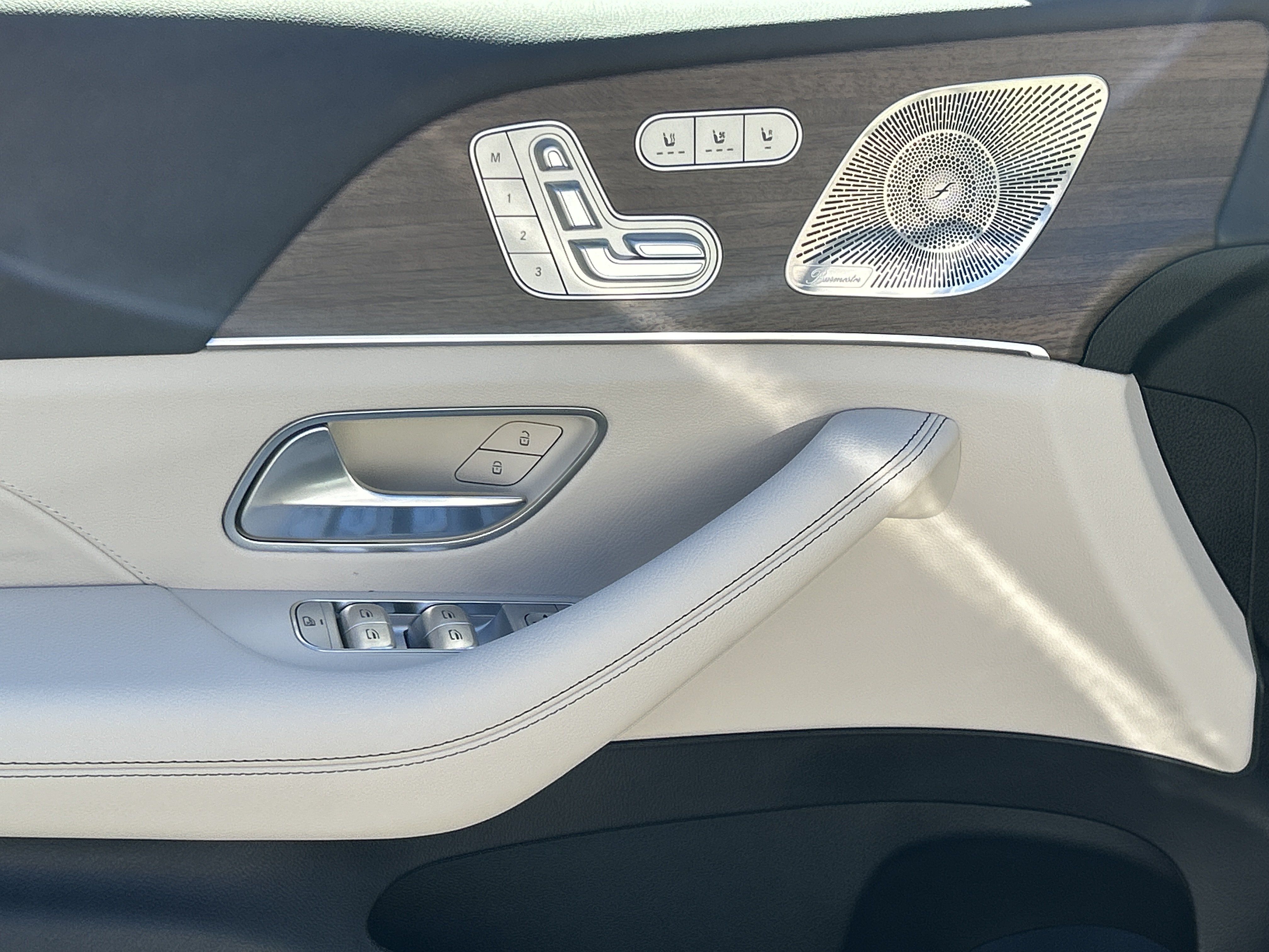 New 2026 Mercedes-Benz GLE 450 4MATIC Coupe image 16