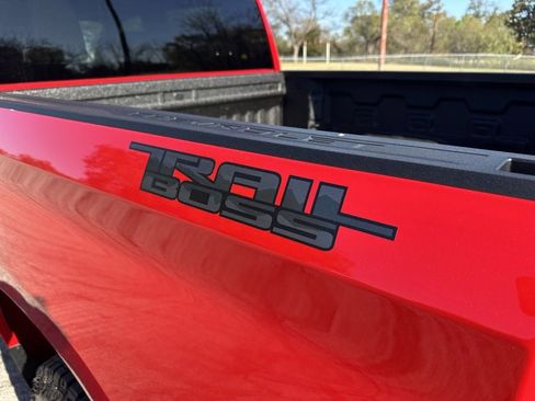 New 2026 Chevrolet Silverado 1500 Custom Trail Boss w/ Dark Appearance Package image 7