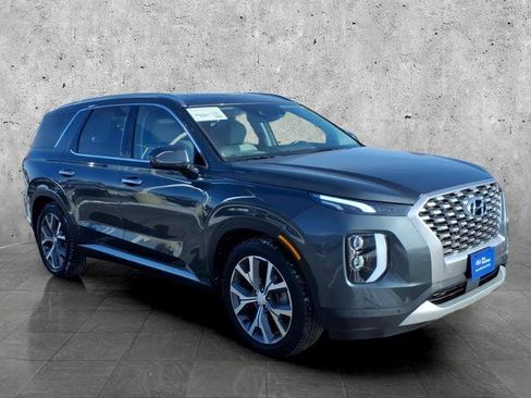 Used 2022 Hyundai Palisade SEL w/ Premium Package image 4