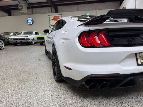 Used 2020 Ford Mustang Shelby GT500 w/ Technology Package RWD image 15