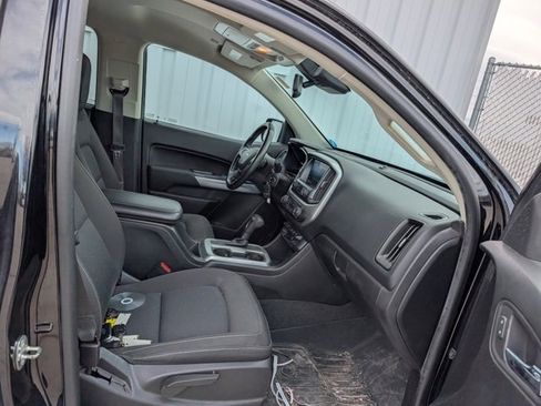 Used 2021 Chevrolet Colorado LT w/ Redline Special Edition image 18