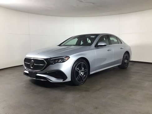 Used 2025 Mercedes-Benz E 450 4MATIC Sedan image 1