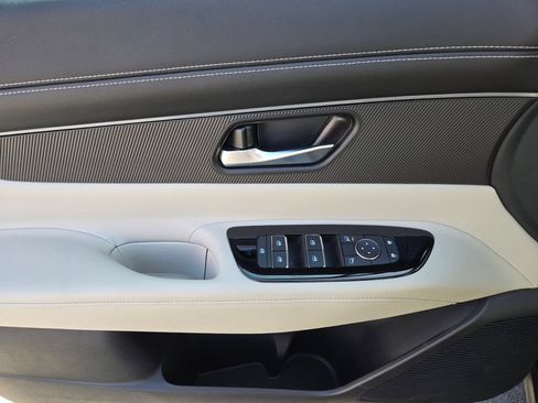 Certified 2025 Nissan Murano SV AWD/4WD image 22