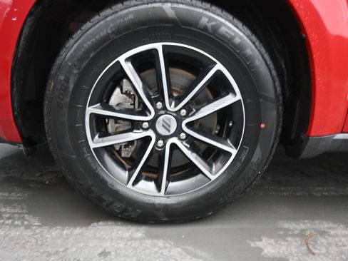 Used 2018 Dodge Journey SE w/ Blacktop Package FWD image 11