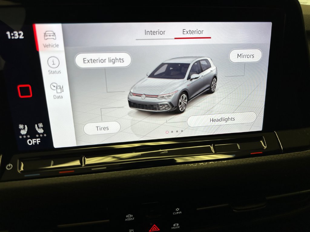 Used 2024 Volkswagen GTI Autobahn FWD image 20