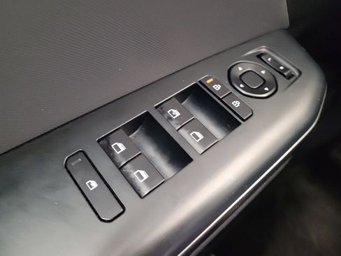 Used 2025 Kia K4 FWD image 27