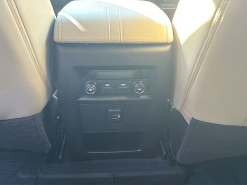 Certified 2022 Chevrolet Traverse LS image 31