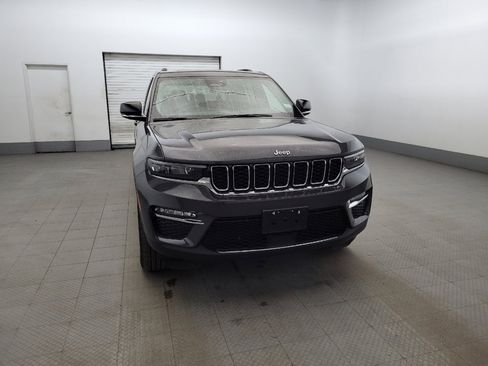 Used 2022 Jeep Grand Cherokee Limited 4xe image 14