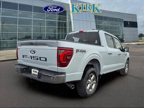 Certified 2025 Ford F150 Lariat w/ FX4 Off-Road Package image 5