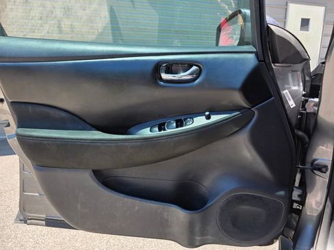 Used 2024 Nissan Leaf S FWD image 26