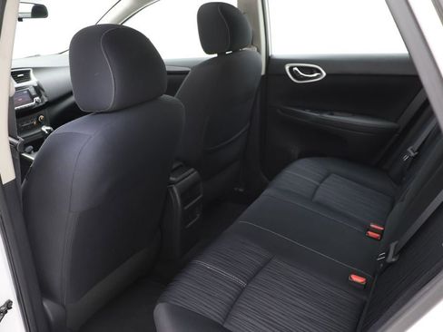 Used 2016 Nissan Sentra SR image 10