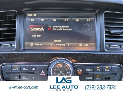 Used 2016 Kia Cadenza Premium image 14