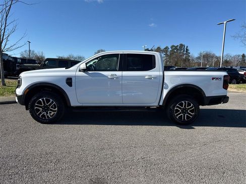 Used 2024 Ford Ranger Lariat w/ FX4 Off-Road Package image 5