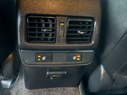 Used 2015 Subaru Outback 2.5i Limited image 19