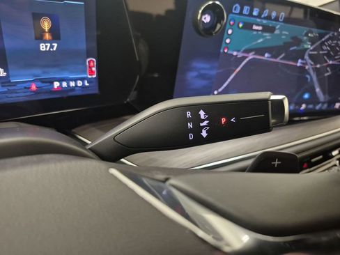 New 2026 Chevrolet Tahoe Premier image 16