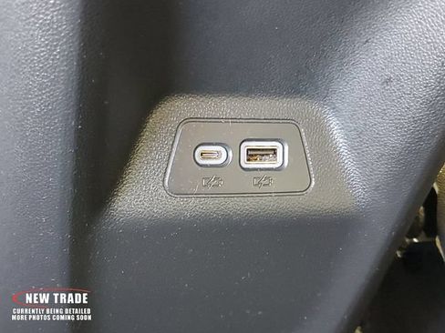 Certified 2023 Buick Envision Essence AWD/4WD image 12