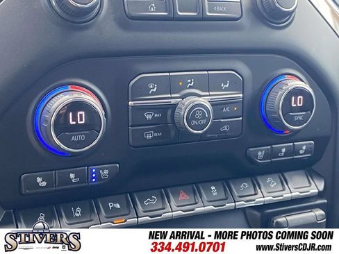 Used 2020 Chevrolet Silverado 2500 High Country w/ Technology Package AWD/4WD image 25