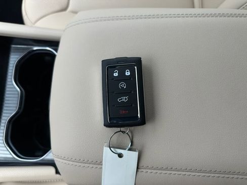 New 2026 Jeep Grand Cherokee L Limited image 18