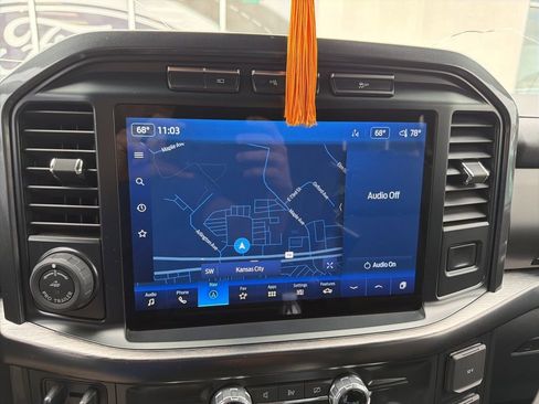 Used 2022 Ford F150 Lariat w/ Equipment Group 502A High AWD/4WD image 15