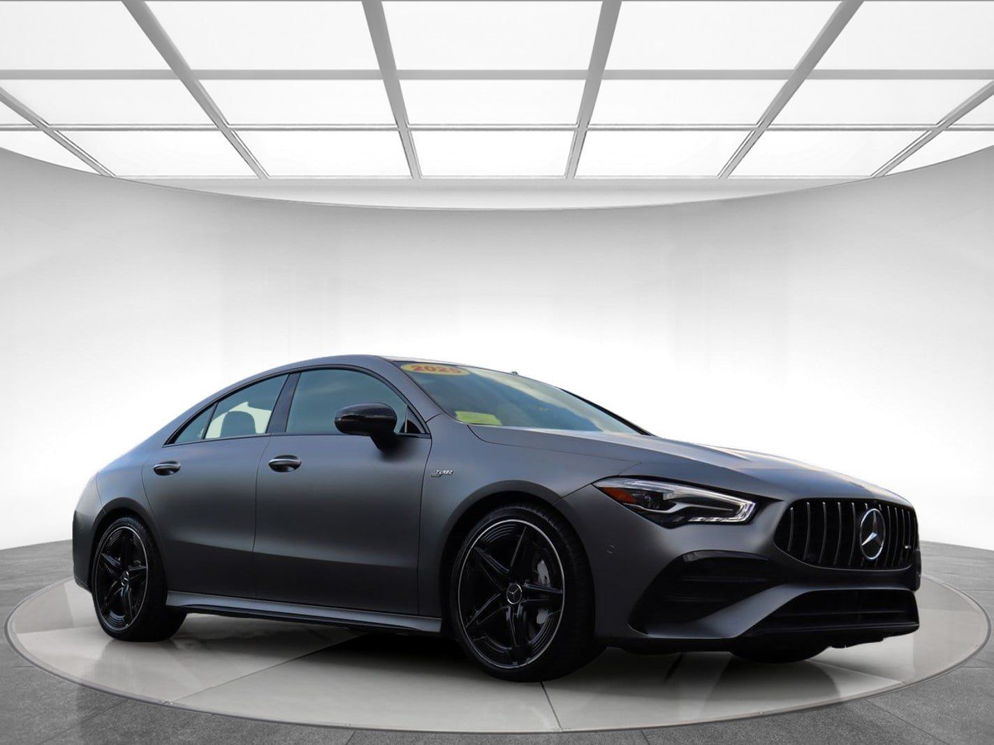 Used 2025 Mercedes-Benz CLA 35 AMG 4MATIC image 3