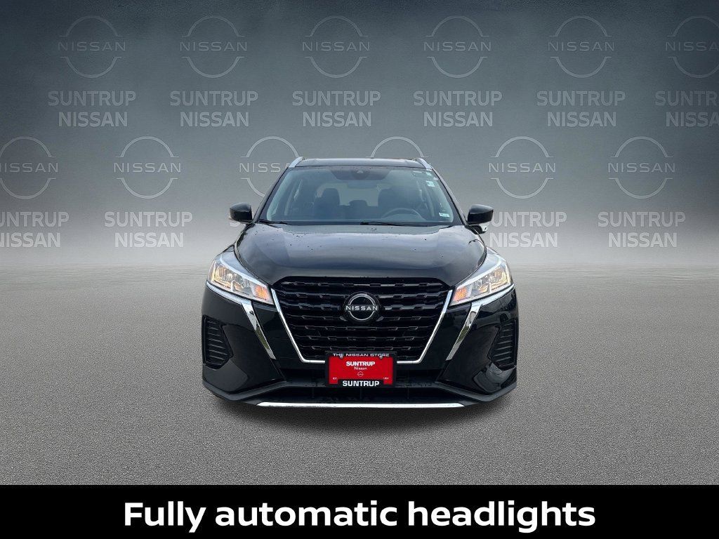 Certified 2024 Nissan Kicks SV FWD image 10