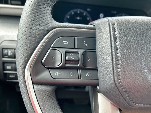 Certified 2025 Toyota Tacoma 4x4 Double Cab Hybrid image 16