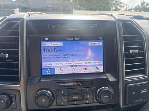 Used 2019 Ford F150 XLT w/ Equipment Group 302A Luxury AWD/4WD image 11
