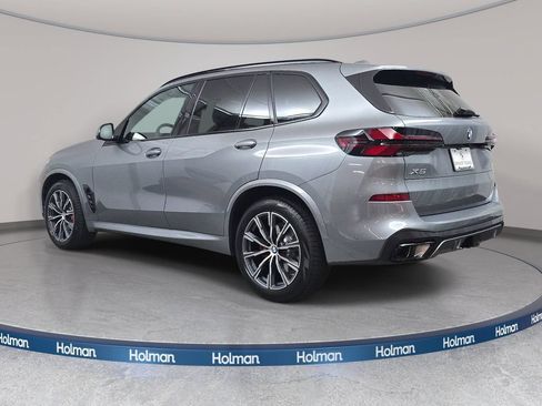 Used 2026 BMW X5 xDrive40i w/ M Sport Package AWD/4WD image 7