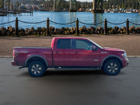 Used 2014 Ford F150 FX4 w/ Equipment Group 402A Luxury AWD/4WD image 6