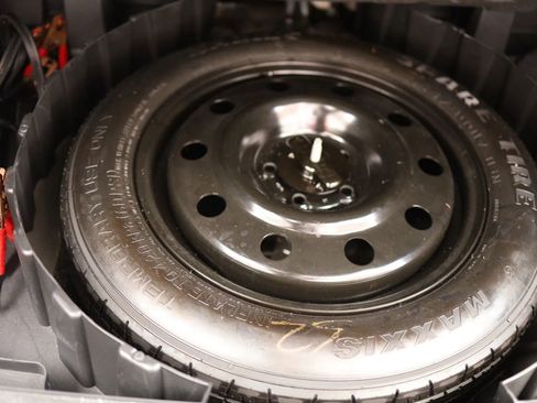 Used 2014 Ford Edge SEL w/ Equipment Group 204A image 35