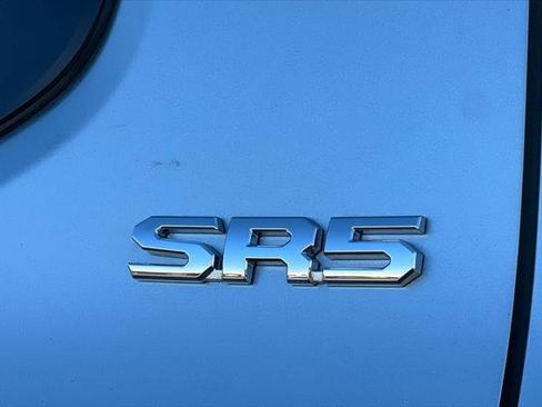 Certified 2025 Toyota Tacoma SR5 image 29