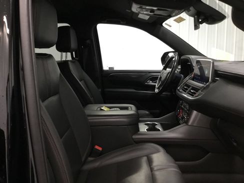 Used 2023 Chevrolet Suburban RST AWD/4WD image 26