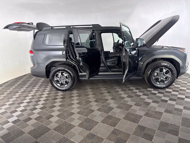 Used 2024 Lexus GX 550 AWD/4WD image 16