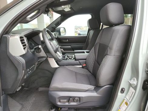 Used 2025 Toyota Tundra SR5 w/ TRD Off-Road Package AWD/4WD image 18