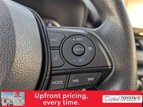 Used 2020 Toyota RAV4 LE w/ Carpet Mat Package image 15