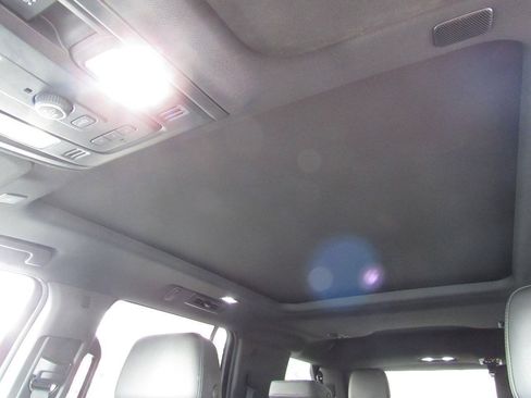 Used 2021 Chevrolet Tahoe Z71 AWD/4WD image 26