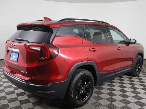 Used 2023 GMC Terrain AT4 AWD/4WD image 9