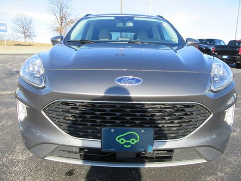 Used 2022 Ford Escape Titanium image 8