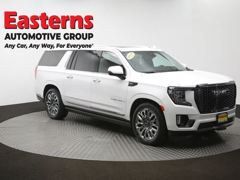 Used 2023 GMC Yukon XL Denali Ultimate w/ LPO, Floor Liner Package AWD/4WD image 57